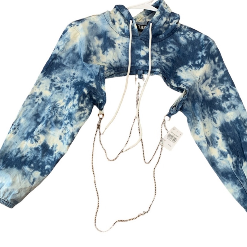 Plus Chained Cropped Hoodie